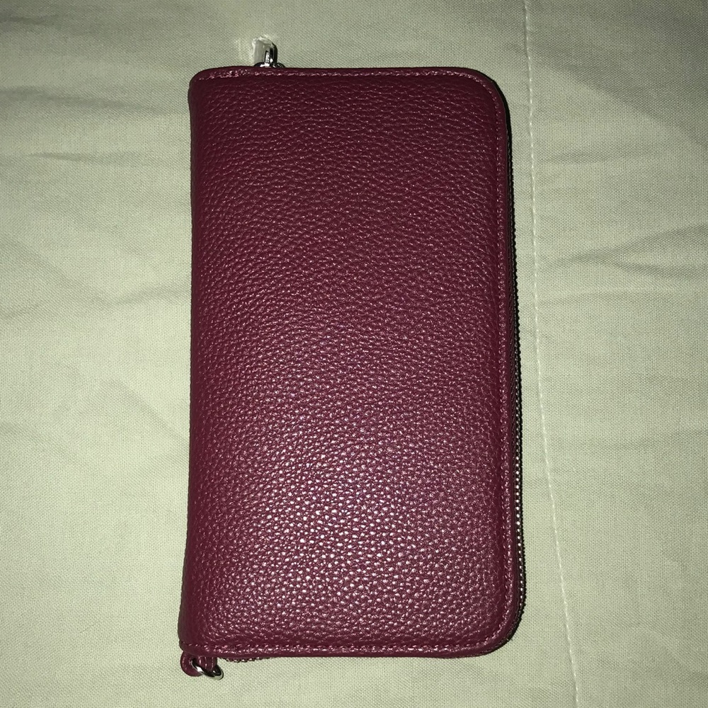 Thirty- One Wallet (All about the Benjamin’s)